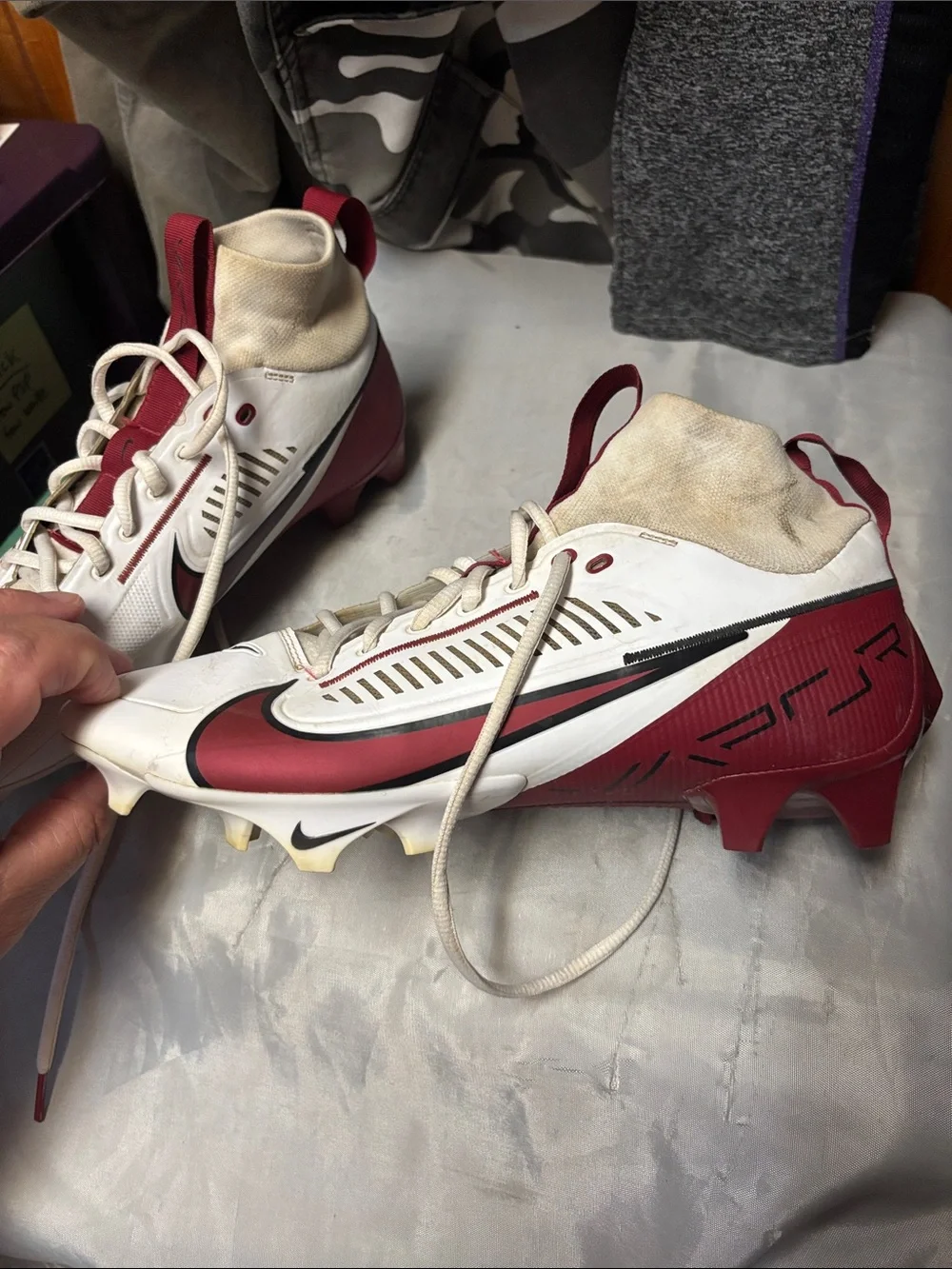Nike Viper Football Cleats. Sz. 9.5